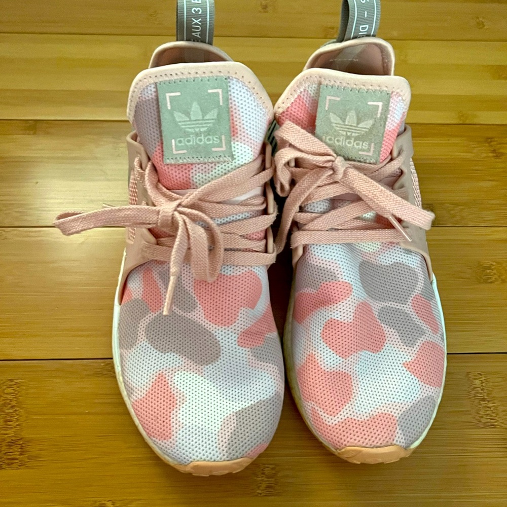 Adidas NMD Boost limited edition pink camo size8.5(fits a size 9)